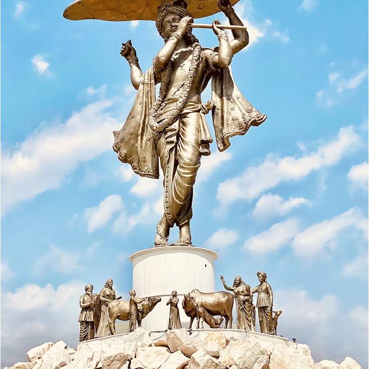 Nathdwara – The famous temple town of Shrinathji, perfect for a short stopover.